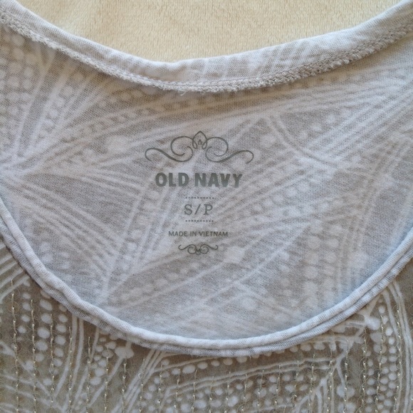 🌟SALE! Old Navy Sequin Tank🌟 - Picture 2 of 3