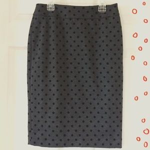 A White House Black Market Pencil Skirt~Size 4~EUC