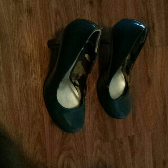 Madden girl Teal pumps
