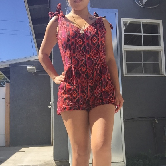 Romper - Picture 2 of 2