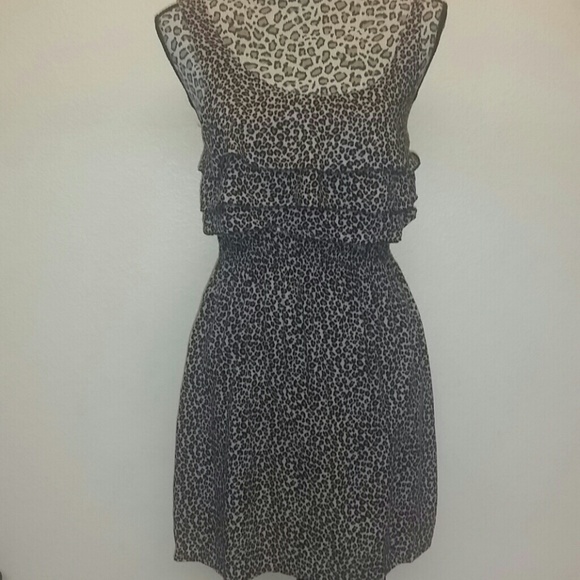 Cheeta Dress with Ruffles - Picture 4 of 4