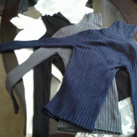 4 turtleneck long sleeve sweaters