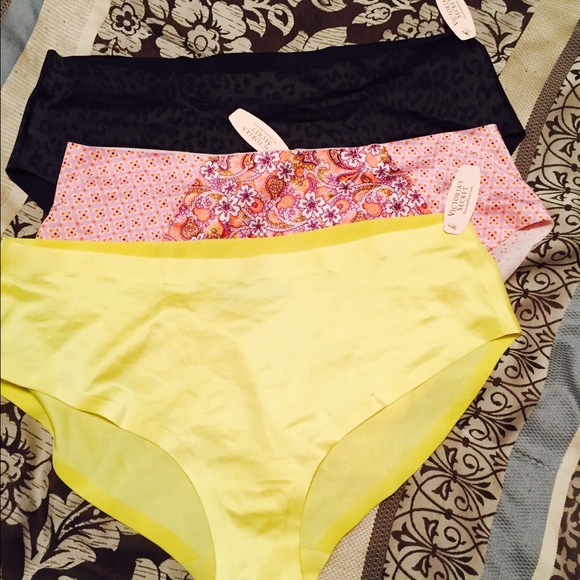3 Brand new pairs of Victoria secret panties