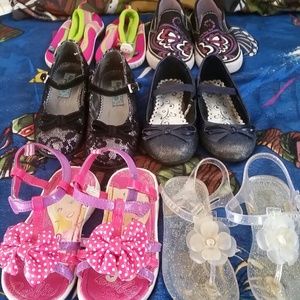 Little girls shoes size 8c