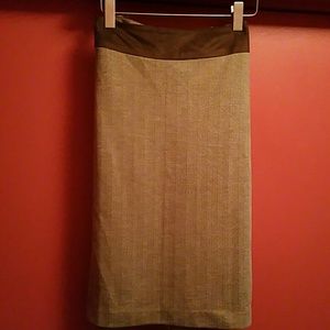 ☕Brown Herring bone skirt w faux suede waistband☕