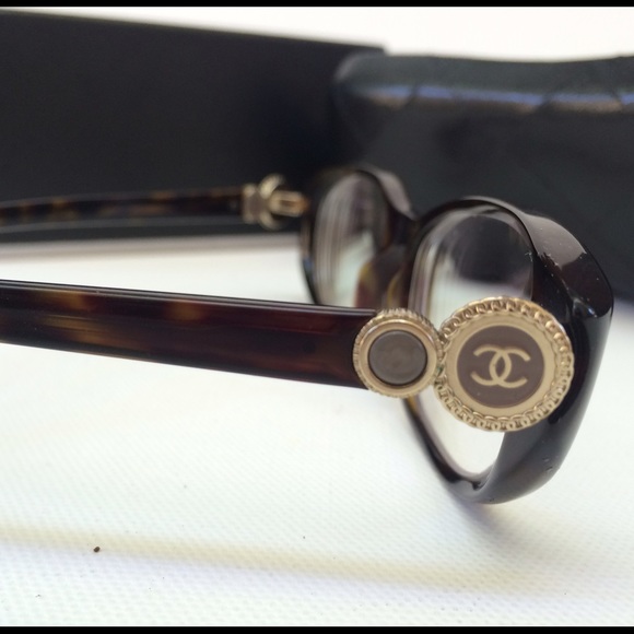 🎉HP🎉100% authentic Chanel glasses frame - Picture 3 of 6