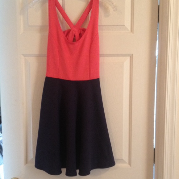 Navy and pink dress with bow back !