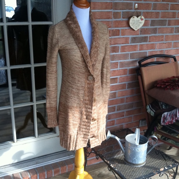💛Mossimo camel color sweater💛