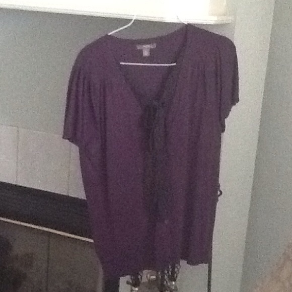 Purple short sleeve sweater