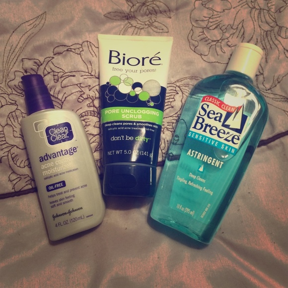 Facial cleansing products bundle!