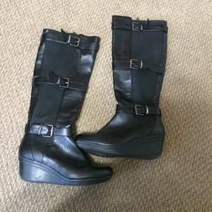 Kenneth cole wedge boot