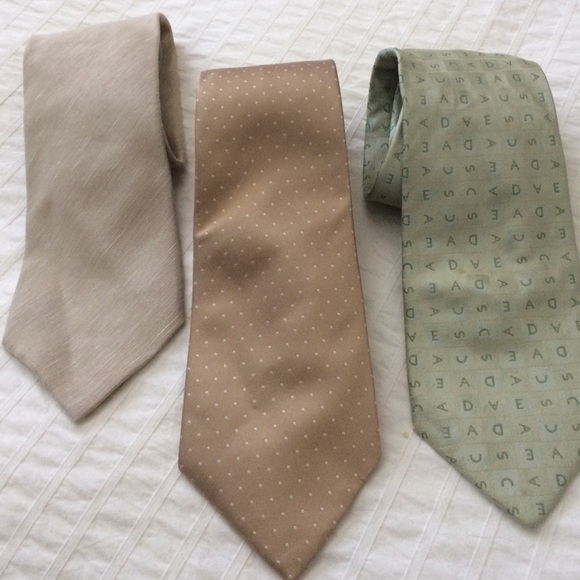 🚫SOLD🚫3 designer men's ties,zegna,ysl, escada
