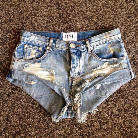 One Teaspoon Bandit cutoffs