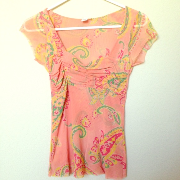 Sweet Pea Top - Picture 1 of 3