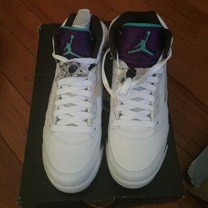 Jordan retro "Grape" 5s, DEADSTOCK. Never worn!