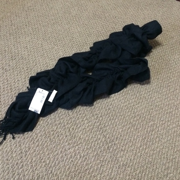 Black slinky scarf