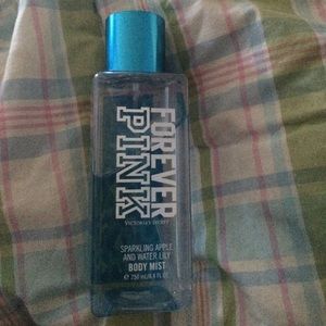 sparking apple and water lily body mist