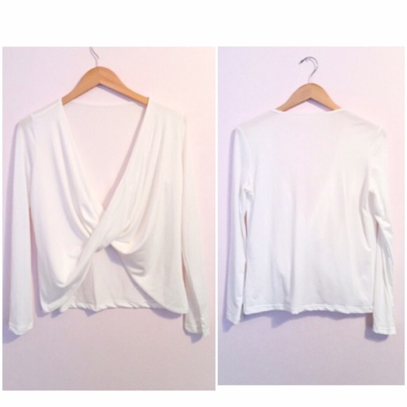 Draping Top -Available in 2colors: Black and White - Picture 2 of 4