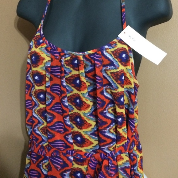 High low dress - Picture 2 of 3