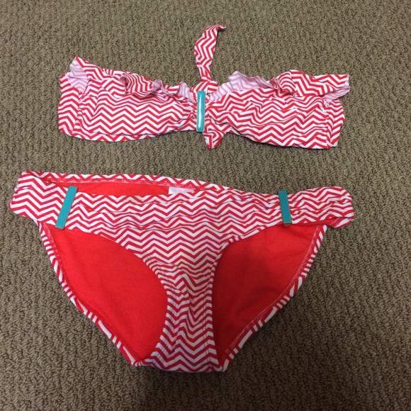 Bikini large top medium bottom