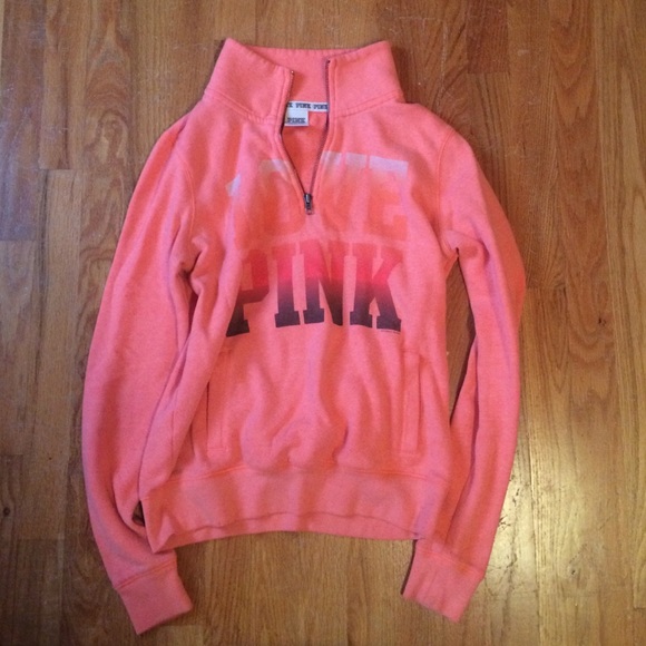 PRICE DROP 💋Victoria's Secret half zip sweatshirt