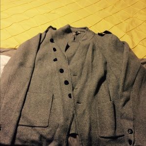 Long sleeve grey sweater