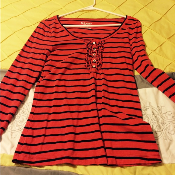 Red with navy blue stripe top