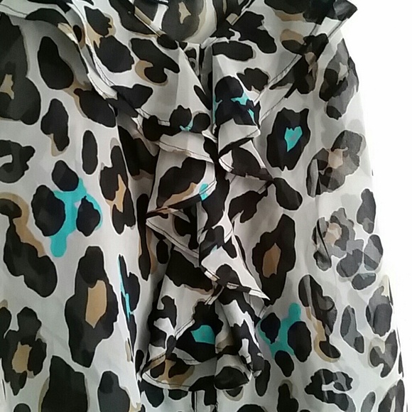 Leopard Ruffle Top - Picture 3 of 3