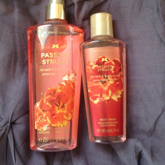 VS Passion Struck set