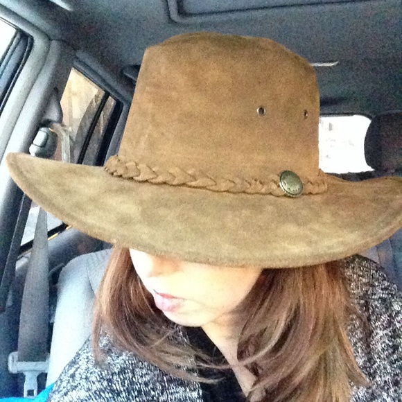 100% Leather Structured Boho Hat