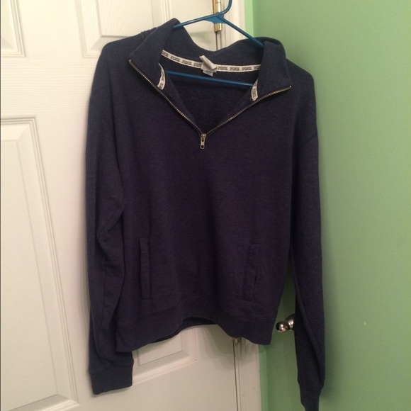 navy blue quarter zip sweatshirt
