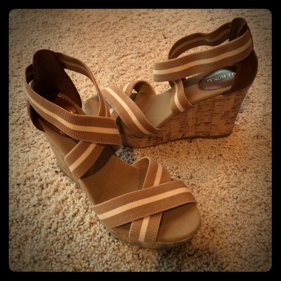 Tan and cream wedges