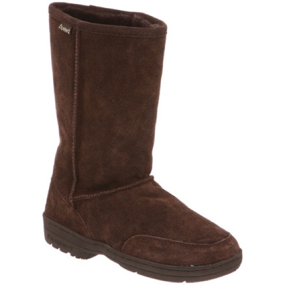 Authentic Bearpaw Boots. NWOT