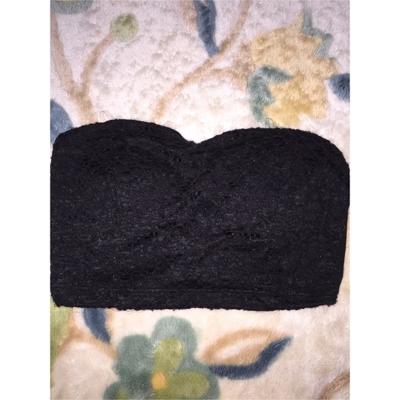 Black crop top with knot on the back