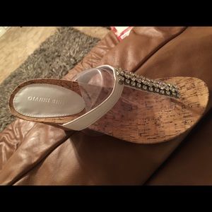 Gianni Bini sandals