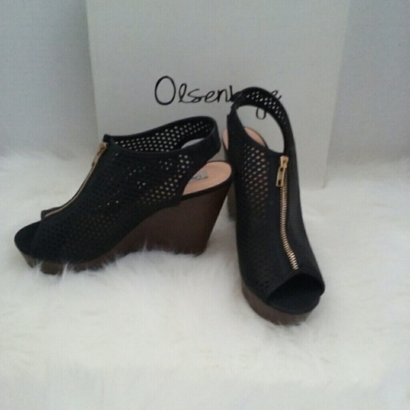 Olsenboye Wedges - Picture 2 of 3