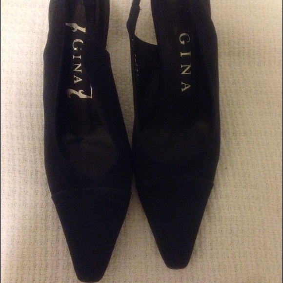 Authentic gina shoes