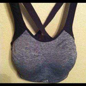 36D VS Bra