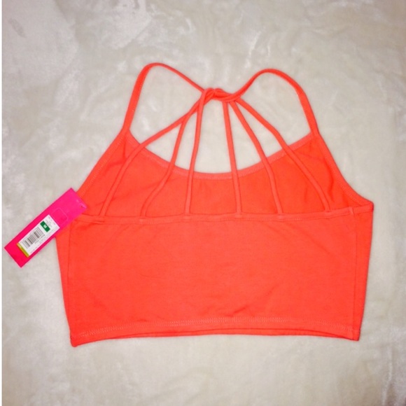 SALE❗️Coral Crop Top - Picture 3 of 3