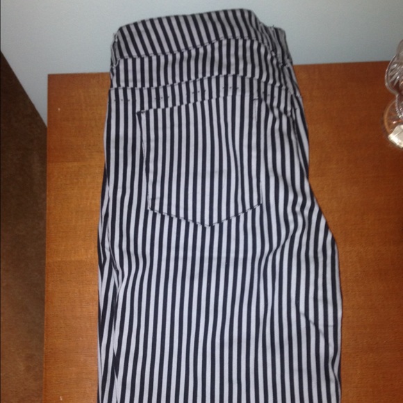 Striped skinny jeans
