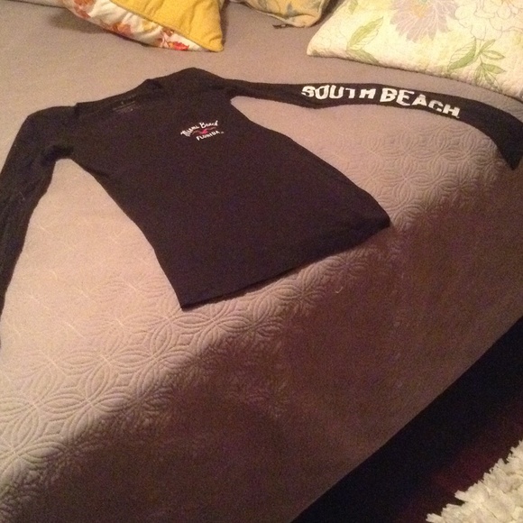 Black Miami beach shirt