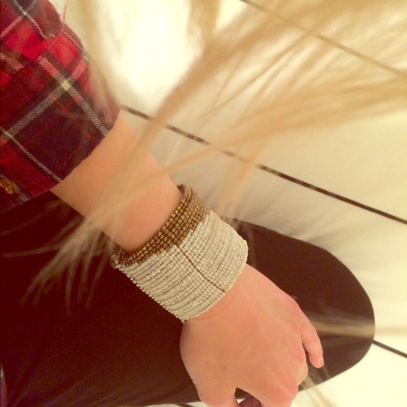 Beaded Gold and White Bangle