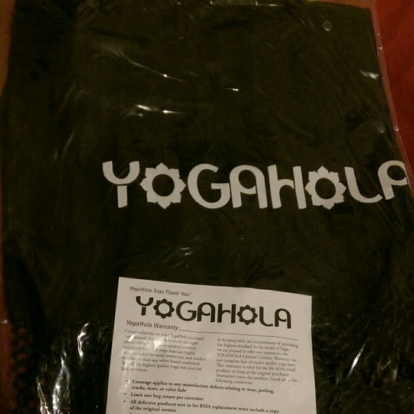 Yogahola yoga mat carrier (8 available!)