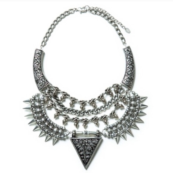 Silver Spiked / Triangle Statement Necklace - Picture 2 of 3