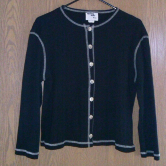 BRAND NEW  BLACK BUTTON UP.