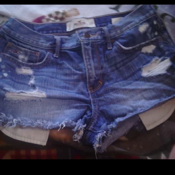 HOLLISTER shorts