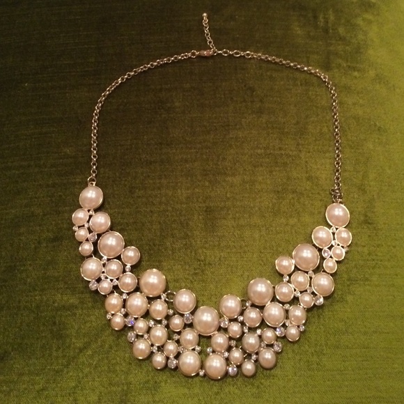 Charter Club Gold pearl frontal bin neckless - Picture 2 of 4