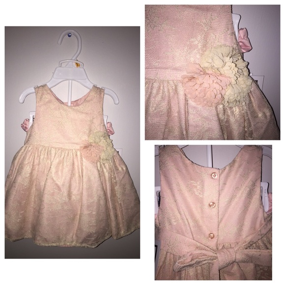 🌺 Cute dress 12 month baby 🌺👶 - Picture 1 of 4