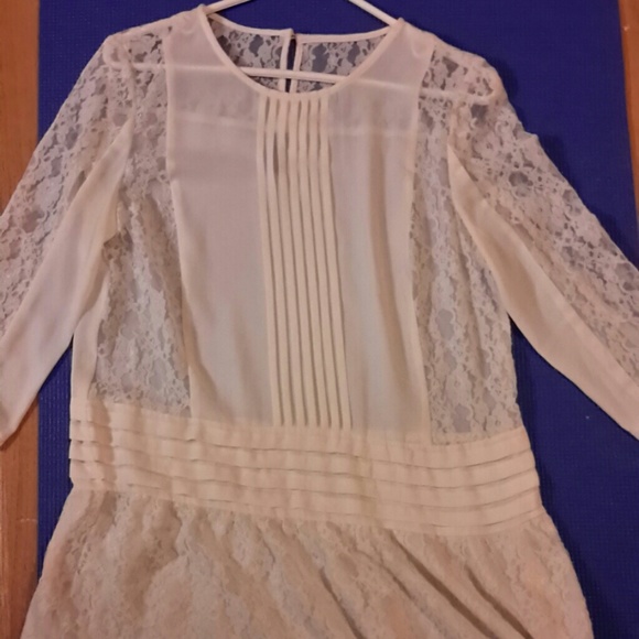 Lace dress