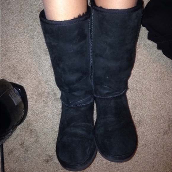 UGG Shoes - Ugg black classic boots